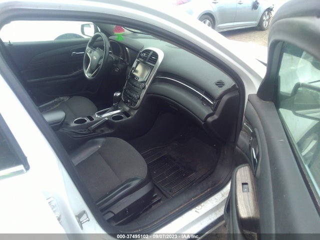 Chevrolet MALIBU 1LT 2015 1G11C5SL2FF102284 Image 5