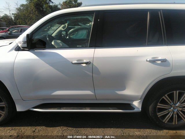 2017 Lexus LX, VIN: JTJHY7AX5H4246527