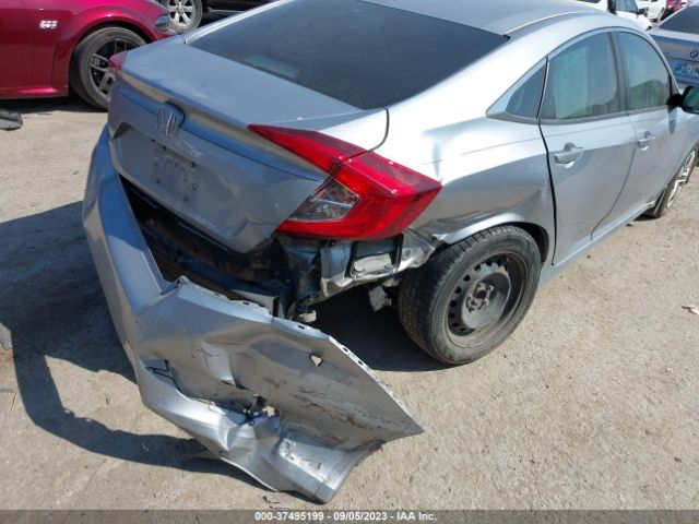 19XFC2F51HE042776 Honda Civic Sedan Lx