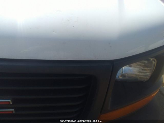 1GTW7AFF8G1175401 GMC SAVANA CARGO VAN