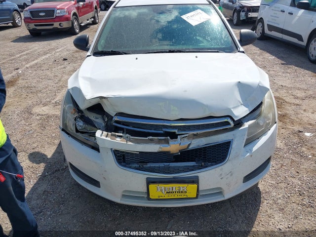 2014 CHEVROLET CRUZE LS VIN: 1G1PA5SHXE7288600