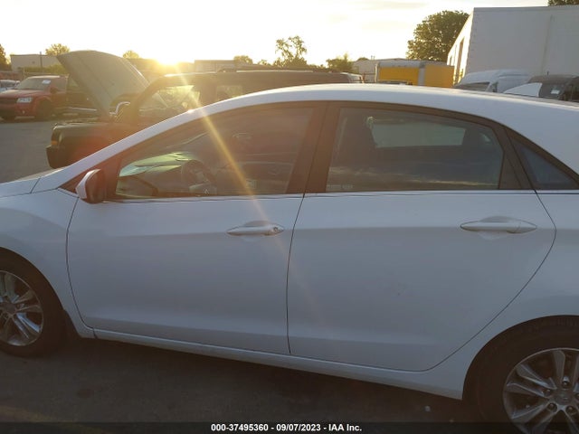 2013 HYUNDAI ELANTRA GT VIN: KMHD35LE3DU037681