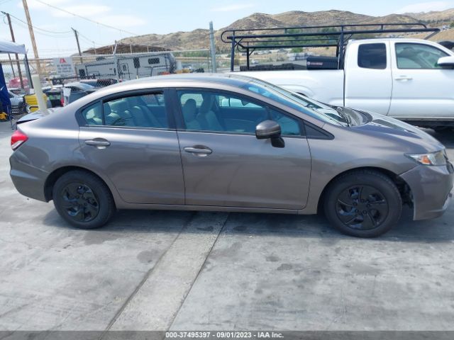 19XFB2F57EE252751 Honda Civic Sedan Lx