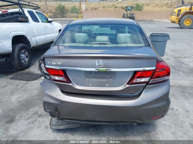 19XFB2F57EE252751 Honda Civic Sedan Lx