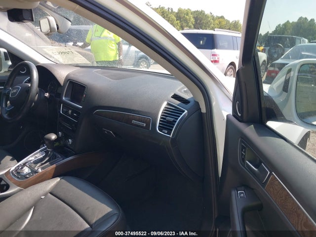 WA1LFAFP1FA123230 Audi Q5 Premium Plus