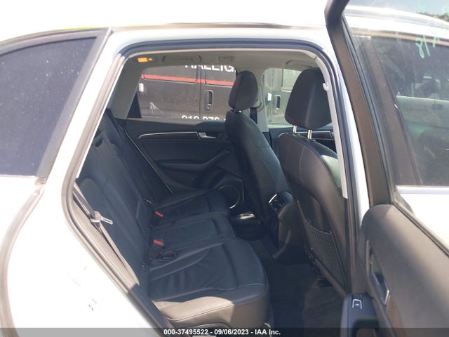 WA1LFAFP1FA123230 Audi Q5 Premium Plus