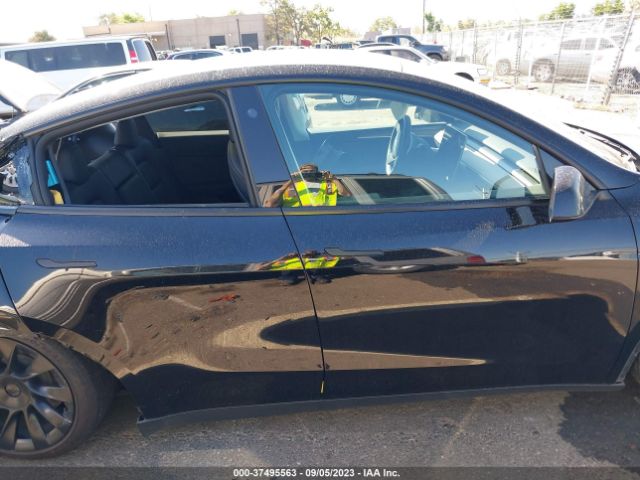 7SAYGDEEXNF545046 Tesla Model Y Long Range