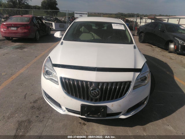 2G4GT5GX7G9189912 Buick Regal Premium Ii