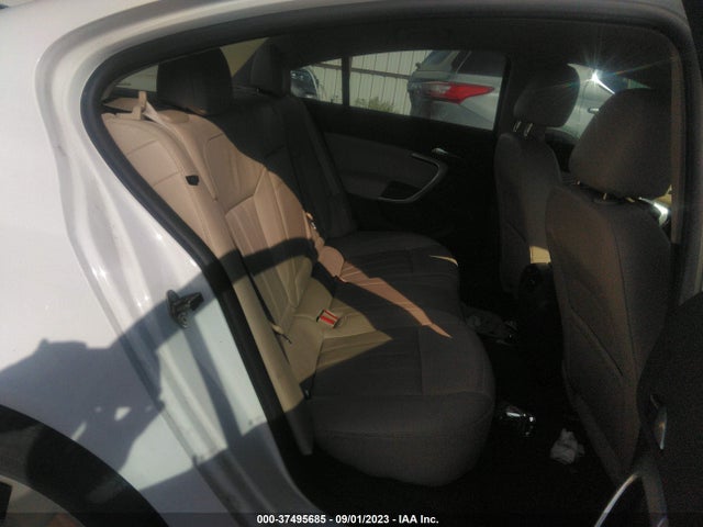 2G4GT5GX7G9189912 Buick Regal Premium Ii