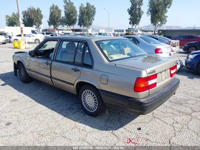 1994 VOLVO 940 VIN: YV1JS8314R1173927