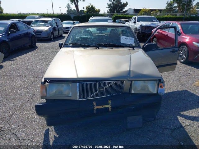 1994 VOLVO 940 VIN: YV1JS8314R1173927
