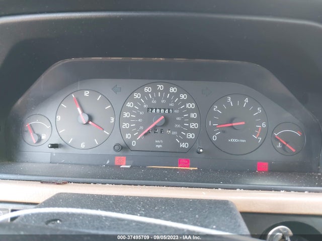 1994 VOLVO 940 VIN: YV1JS8314R1173927