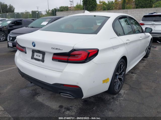 2022 BMW 5 SERIES WBA13AG04NCJ42149 Photo 3
