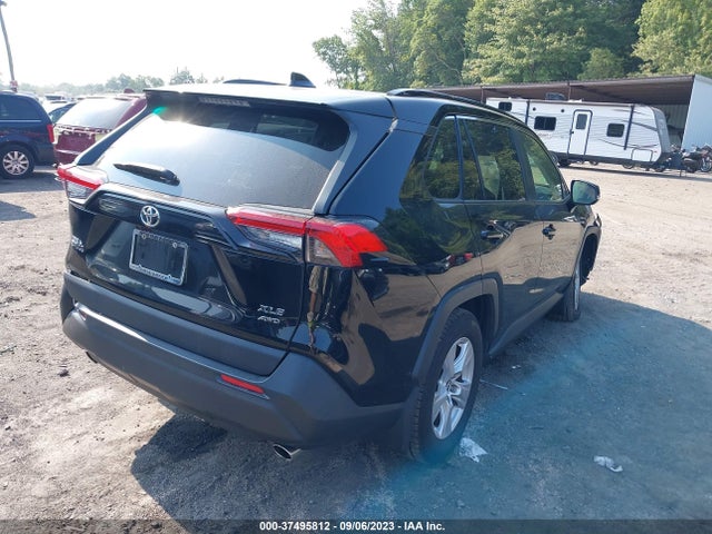 2019 TOYOTA RAV4 XLE VIN: JTMP1RFV9KD031004