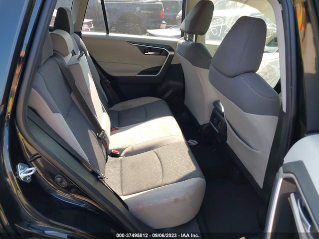 2019 TOYOTA RAV4 XLE VIN: JTMP1RFV9KD031004