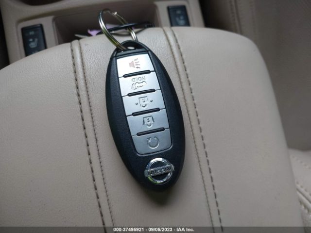 5N1AT2MT5LC701739 Nissan Rogue Sl