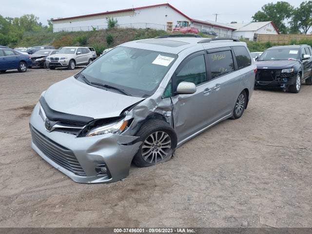 Toyota Sienna Xle Auto Access 2019 5TDYZ3DC6KS013964 Image 2