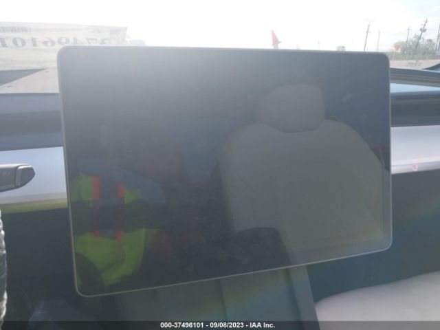 5YJ3E1EA3PF475904 Tesla MODEL 3