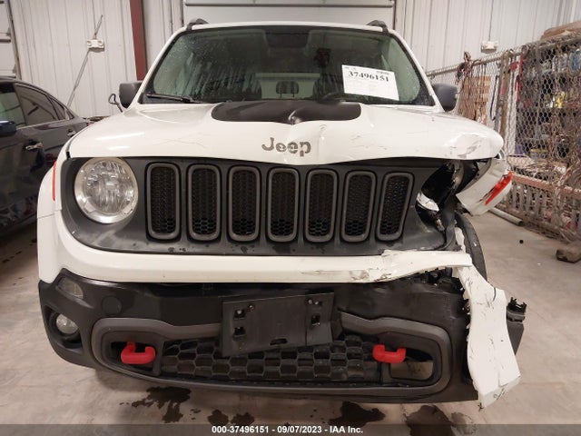 2015 JEEP RENEGADE TRAILHAWK VIN: ZACCJBCT0FPB50981