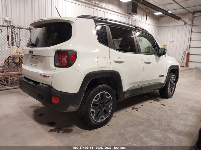 2015 JEEP RENEGADE TRAILHAWK VIN: ZACCJBCT0FPB50981