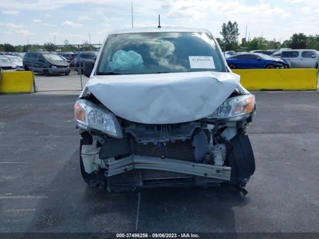 3N6CM0KN4KK696493 Nissan Nv200 Compact Cargo S