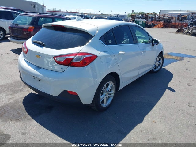 Chevrolet CRUZE LT 2018 3G1BE6SM9JS629000 Image 4