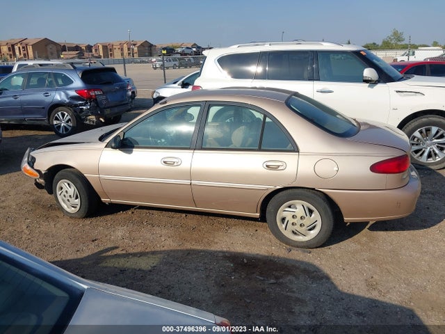 1997 FORD ESCORT LX VIN: 1FALP13P7VW319820