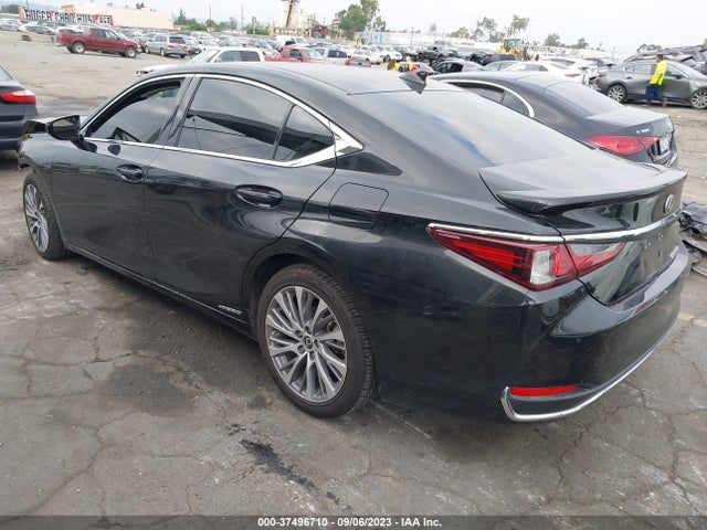 58ADA1C15MU006081 Lexus Es Es 300h