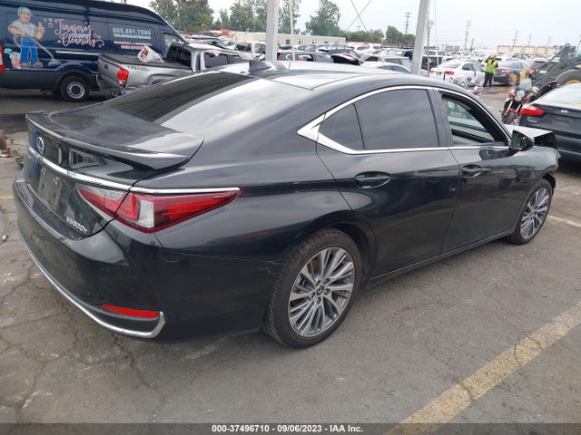 58ADA1C15MU006081 Lexus Es Es 300h
