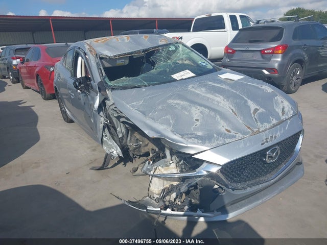 2018 JM1GL1UM2J1325771 main image