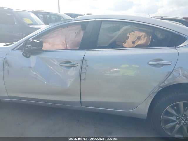 Mazda Mazda6 Sport 2018 JM1GL1UM2J1325771 Image 14