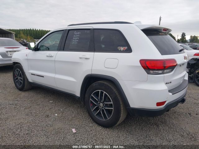 2018 JEEP GRAND CHEROKEE 1C4RJFLG8JC190582 Photo 2