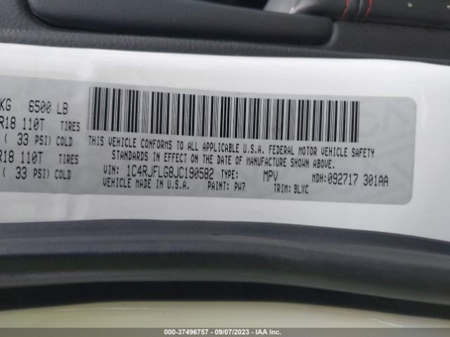 2018 JEEP GRAND CHEROKEE 1C4RJFLG8JC190582 Photo 8