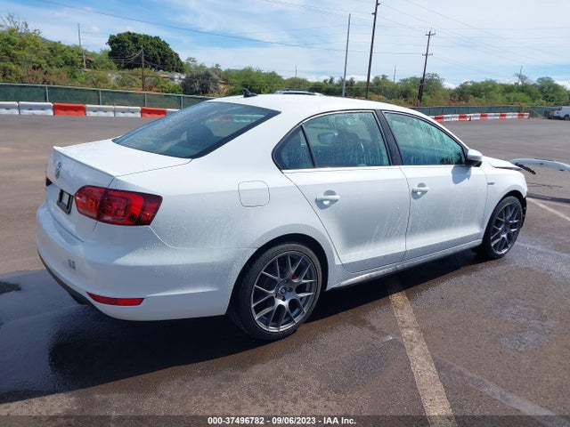 3VW4T7AJ8EM287789 Volkswagen Jetta Sedan Gli Edition 30 W/nav