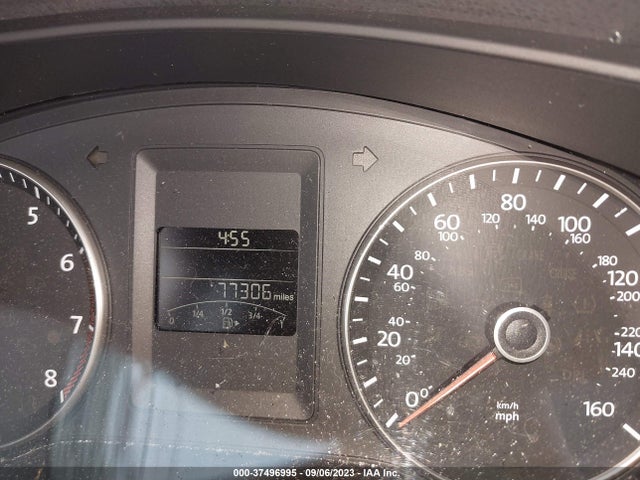 3VWD17AJ1EM321030 Volkswagen Jetta Sedan Se