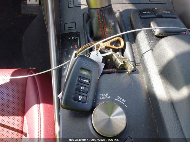 JTHCM1D27G5007946 Lexus IS 300