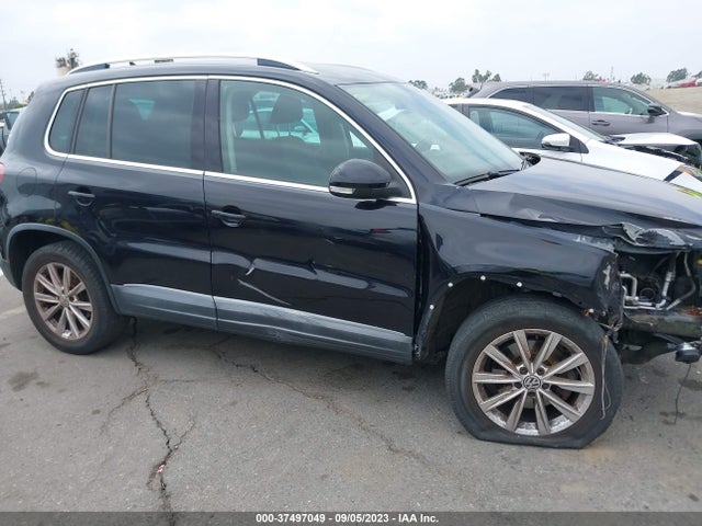 WVGAV3AXXEW510990 Volkswagen TIGUAN SE