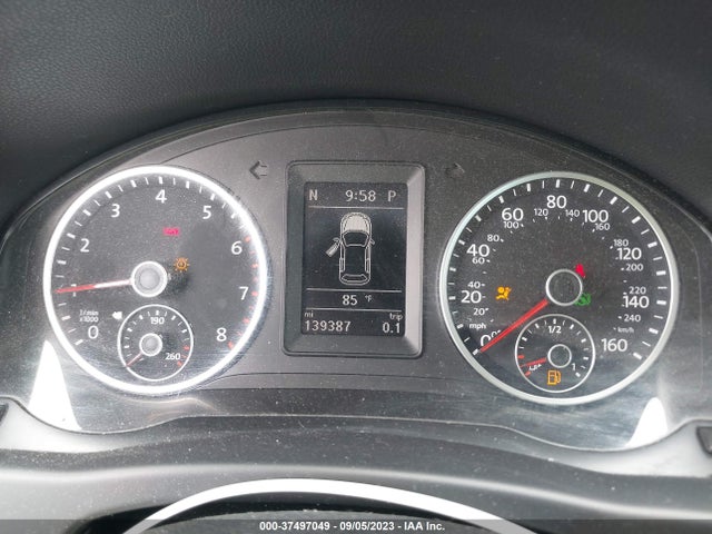 WVGAV3AXXEW510990 Volkswagen TIGUAN SE