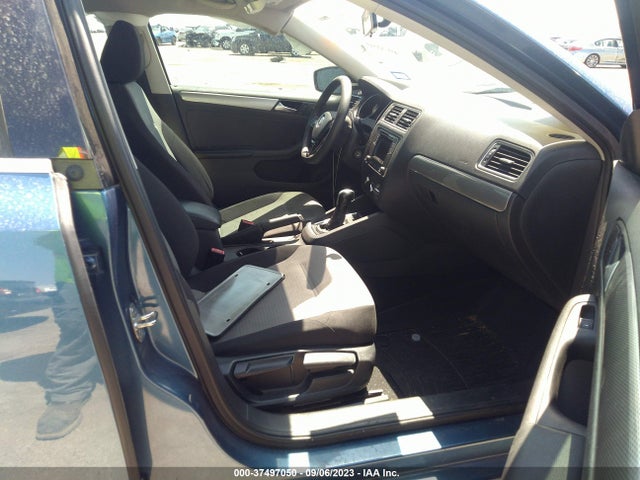 3VW2B7AJ1HM212981 Volkswagen Jetta 1.4t S