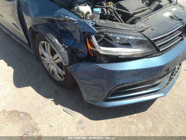 3VW2B7AJ1HM212981 Volkswagen Jetta 1.4t S