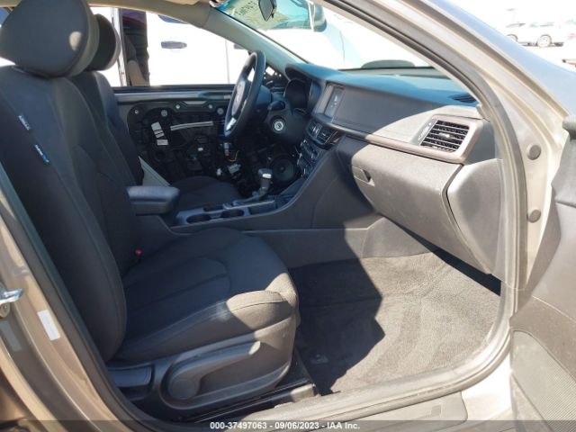 5XXGT4L37JG200585 KIA Optima Lx