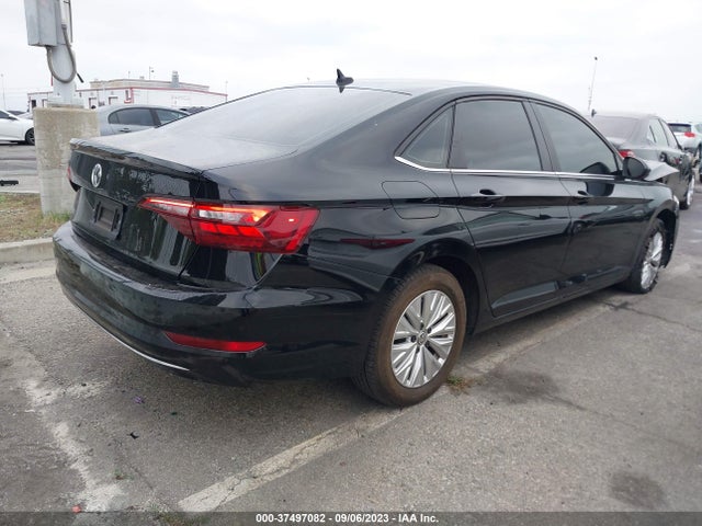 3VWC57BU2LM083968 Volkswagen Jetta S/se/r-line