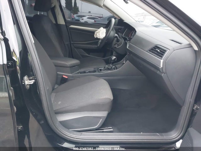 3VWC57BU2LM083968 Volkswagen Jetta S/se/r-line