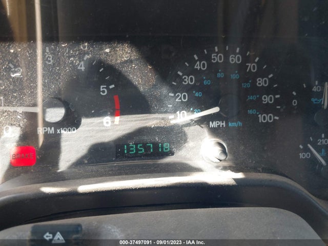 2000 JEEP WRANGLER SAHARA VIN: 1J4FA59S4YP711268