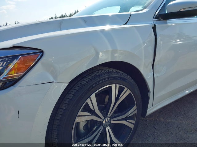 1VWSA7A31MC011288 Volkswagen Passat 2.0t Se
