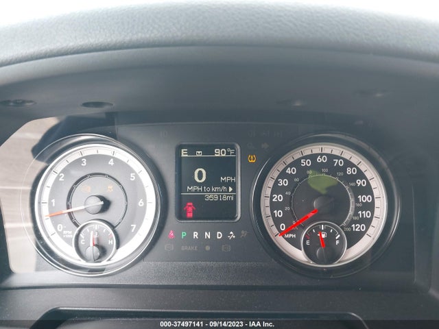 1C6RR7KT6KS632125 RAM 1500 Classic Express
