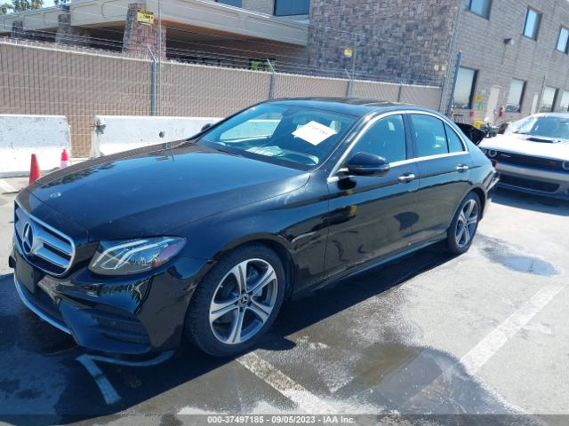 WDDZF4JB4JA395136 Mercedes-Benz E-class E 300