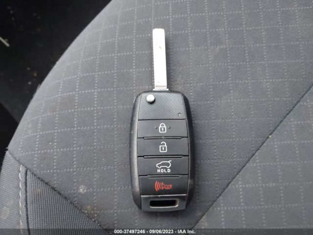 5XYPGDA56HG312180 KIA Sorento Lx V6