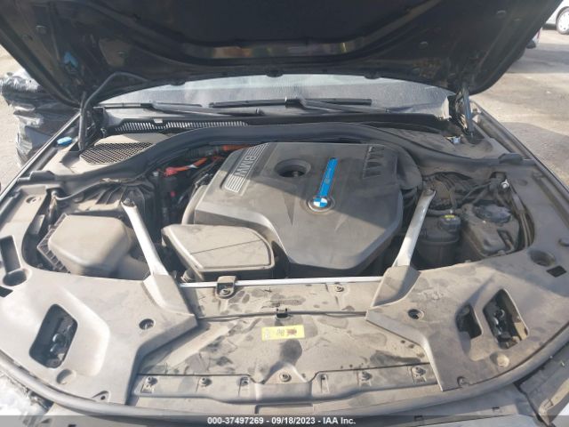 WBAJA9C55KB392975 BMW 5 Series 530e Iperformance