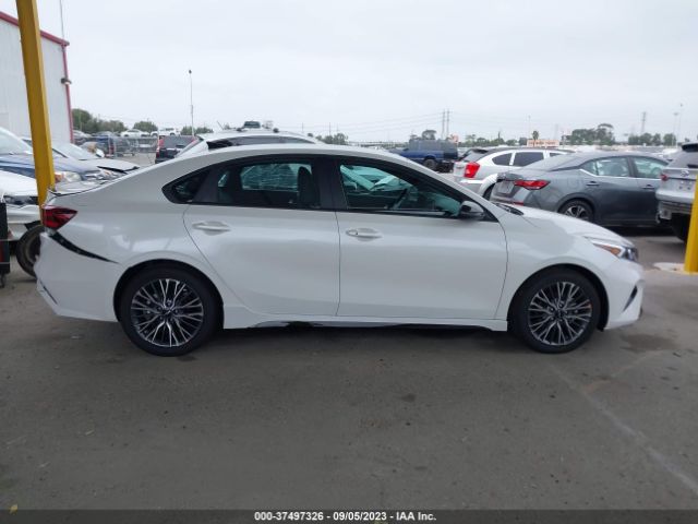 3KPF54ADXPE649987 KIA Forte Gt-line